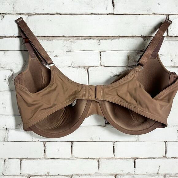 Ellen Tracy Bra in a Dark Beige 38D - Picture 3 of 6